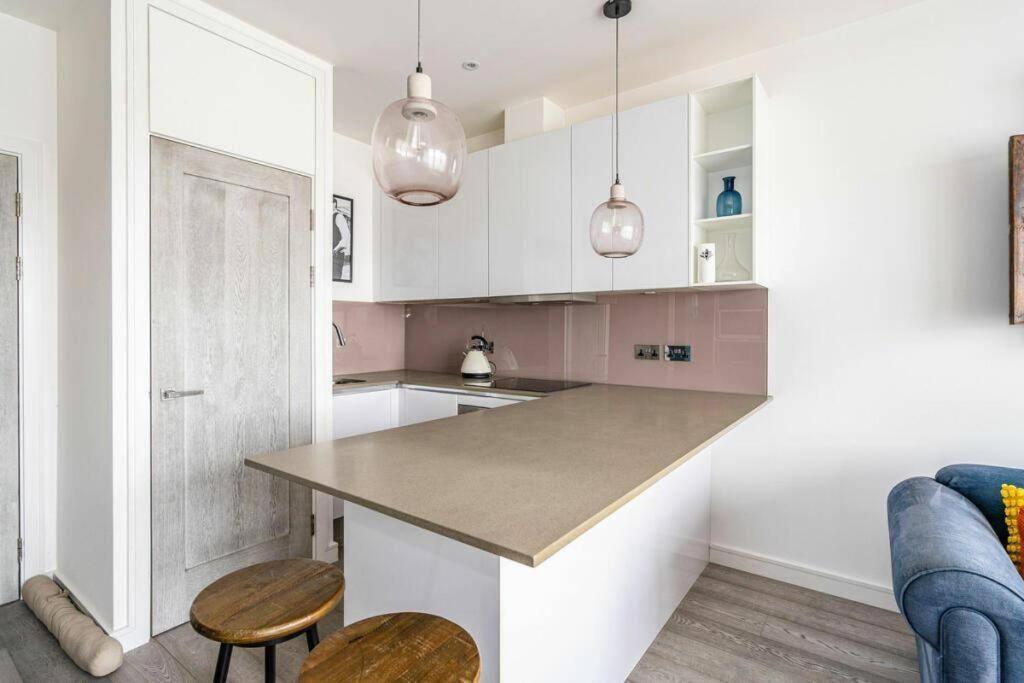 Easystay Bath Road سلوف المظهر الخارجي الصورة